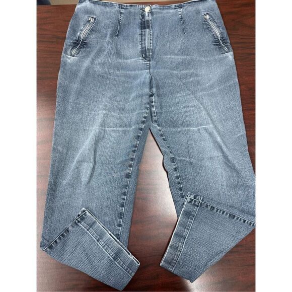 Since Vanilla Capri Denim Jeans - Picture 2 of 11